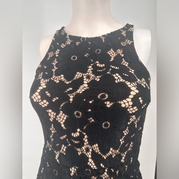 Bailey Blue Lace Cocktail Dress - Picture 6 of 7